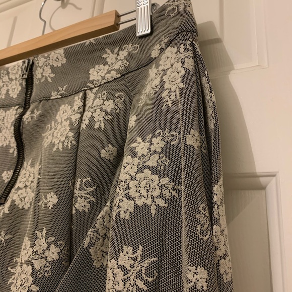 New Zara lace skirt w/pockets - Picture 5 of 6